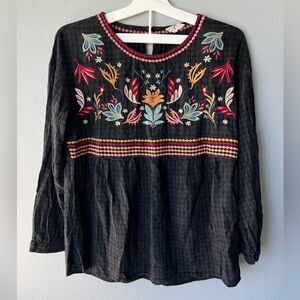 B. Boutique brand grey black plaid floral embroidered peasant blouse Women’s M